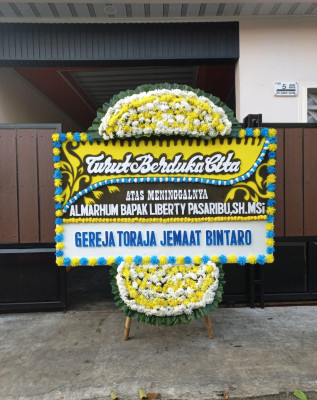 Papan Bunga Duka di Mook Manaar Bulatn